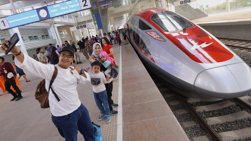 Chọn nhà thầu Trung Quốc, siêu dự án tàu cao tốc lo vỡ nợ hơn 192.351 tỷ đồng - ảnh 1