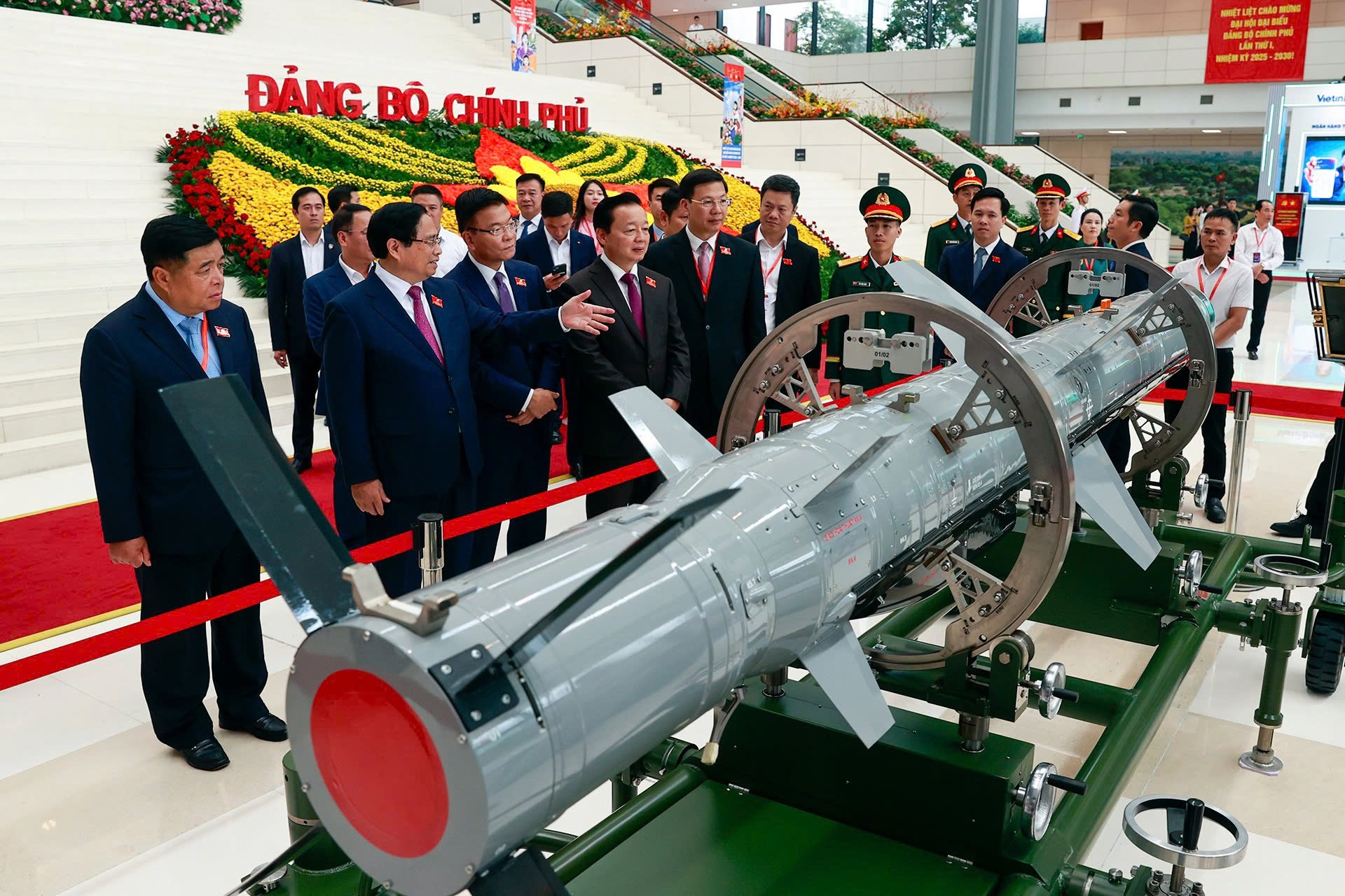 Đại hội Đảng bộ Chính phủ lần thứ I tiến hành phiên trù bị- Ảnh 3.