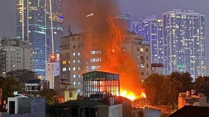 Bắt khẩn cấp chủ nhà số 947 Đê La Thành - ảnh 2