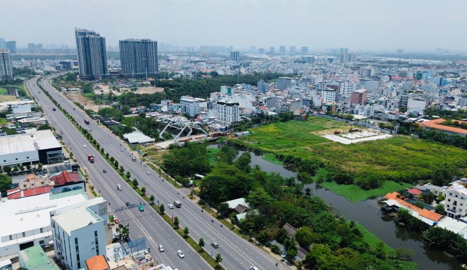 Hé lộ vị trí xây dựng tuyến metro nhanh nhất Việt Nam, rút ngắn thời gian di chuyển còn 12 phút- Ảnh 3. Hé lộ vị trí xây dựng tuyến metro nhanh nhất Việt Nam, rút ngắn thời gian di chuyển còn 12 phút- Ảnh 3.