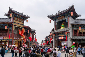 Trung Quốc biến ‘Siêu Tuần lễ vàng 2025’ thành cơn bùng nổ chi tiêu toàn quốc bằng cách nào?