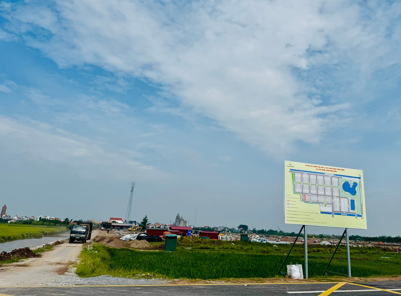Chính thức thông xe cầu vượt sông nghìn tỷ kết nối 2 tỉnh Nam Định và Thái Bình cũ- Ảnh 3.