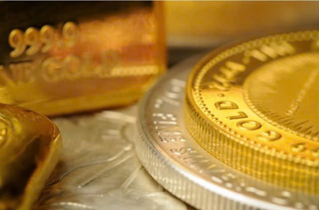 Hai kim loại quý đồng loạt lập đỉnh trong làn sóng bất ổn toàn cầu