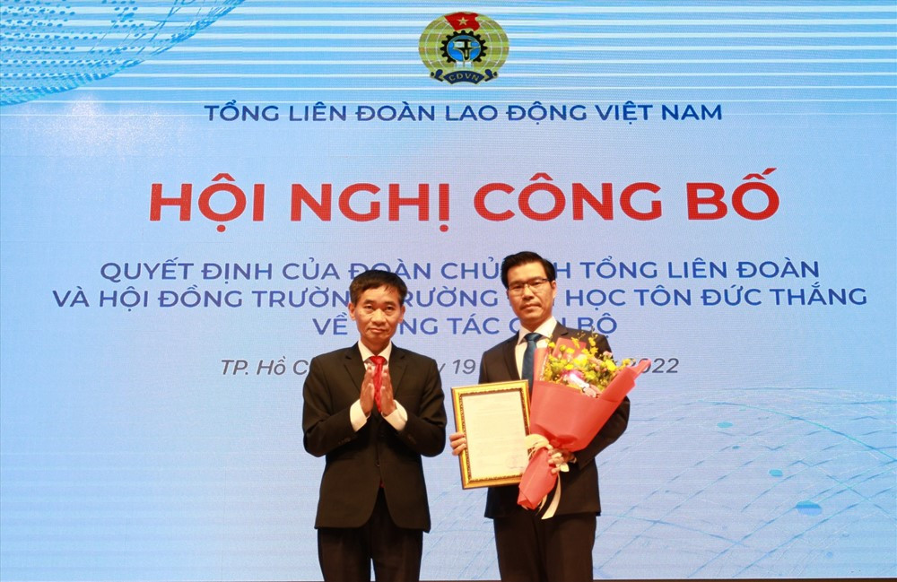 Ứng viên Phó Giáo sư là Hiệu trưởng trường đại học doanh thu nghìn tỷ: Thành tích đáng nể, 41 tuổi đã được giao trọng trách lớn - ảnh 2