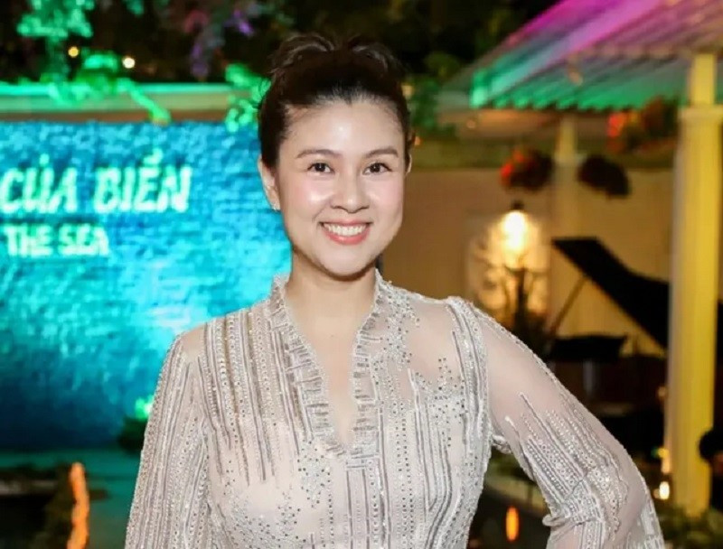 Nữ diễn viên nổi tiếng từng sống trong biệt thự 70 tỷ, sau ly hôn chồng đại gia phải làm đủ nghề để kiếm sống - ảnh 1