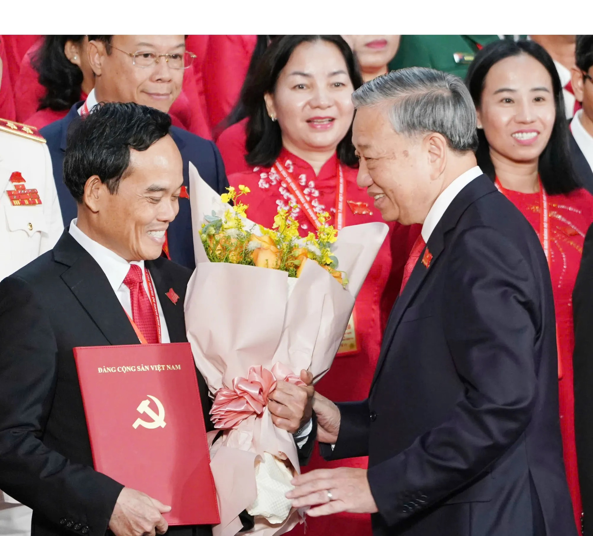 Ông Trần Lưu Quang tiếp tục được chỉ định làm Bí thư Thành ủy TPHCM- Ảnh 1.