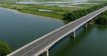 TP trẻ nhất Việt Nam sắp có cầu nghìn tỷ xóa bỏ tình trạng lụy đò qua đầm phá nước lợ lớn nhất Đông Nam Á