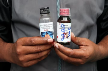 WHO cảnh báo 3 loại siro ho nhiễm độc, phát hiện hàm lượng chất độc vượt 500 lần mức cho phép