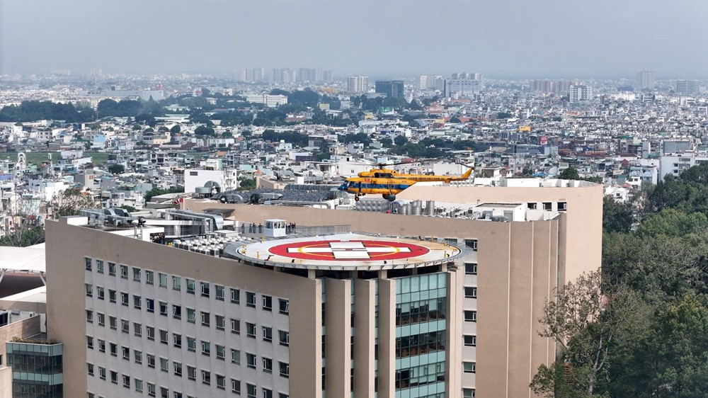 Bệnh viện đầu tiên của Việt Nam có 2 bãi đáp trực thăng cấp cứu: Quy mô 1.000 giường bệnh, trang thiết bị tiên tiến bậc nhất - ảnh 3