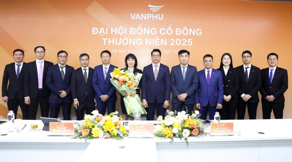 Một doanh nghiệp BĐS có tiếng quyết định đổi trục đầu tư: Nam tiến với loạt dự án trọng điểm- Ảnh 1.