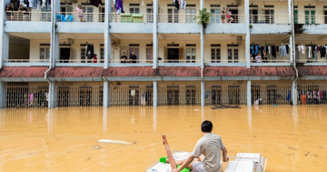 Bão Matmo gây thiệt hại nhiều hơn cả Bualoi