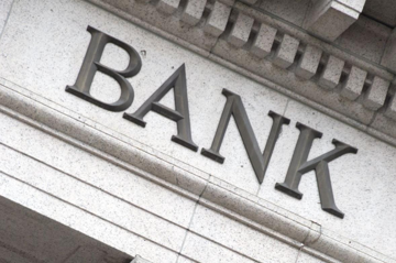 Một ngân hàng có lãi liên tục từ tháng 6 sau khi được chuyển giao bắt buộc