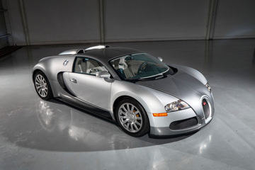 Ông Đặng Lê Nguyên Vũ có thể tốn gần 1 tỷ đồng mỗi lần thay dầu Bugatti Veyron, lý do đến từ kết cấu nghe thôi đã thấy đau đầu