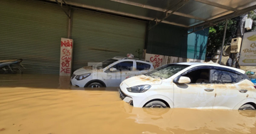 Thái Nguyên: 12.600 ô tô, 39.800 xe máy bị ngập nước