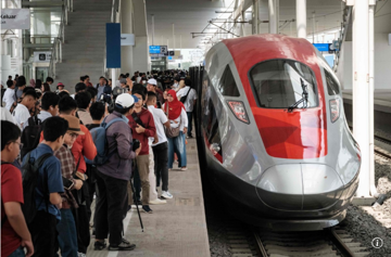 Tuyến đường sắt cao tốc 7 tỷ USD lỗ nặng: Nền kinh tế số 1 Đông Nam Á quyết không dùng ngân sách để trả nợ cho Trung Quốc