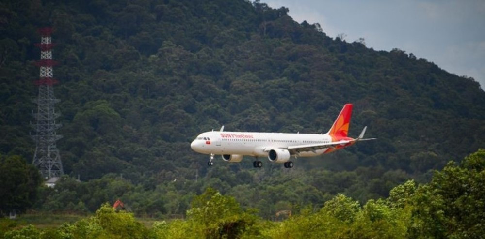 Từ hôm nay, 'hãng hàng không trẻ nhất Việt Nam' chính thức mở bán vé - ảnh 2