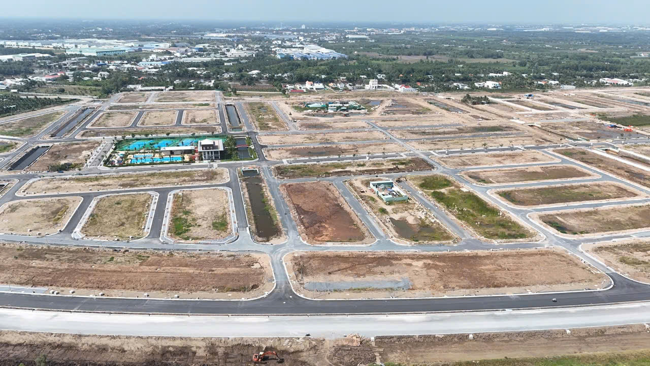 Thị trường bất động sản Hà Nội và TPHCM đang chuyển mình sang chu kỳ tăng trưởng mới. 3.jpg