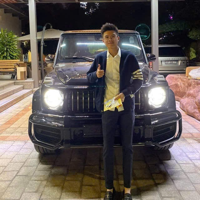 Thiếu gia kín tiếng nên duyên cùng ‘ái nữ nghìn tỷ’ Tập đoàn Sơn Kim: Học vấn khủng, người thừa kế ‘thiên đường mua sắm’ - ảnh 4