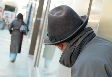 Một cổ phiếu bất ngờ bị khối ngoại xả hơn 1.000 tỷ đồng phiên VN-Index bốc hơi 36 điểm