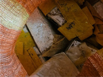 Phát hiện lượng ma túy khổng lồ trị giá hơn 111 tỷ đồng dạt vào bãi biển nổi tiếng, đủ tiêm cho 660.000 người cùng lúc