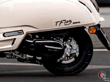 'Tân binh' xe ga 125cc giá rẻ ra mắt: ngoại hình như Vespa, trang bị áp đảo Honda Vision