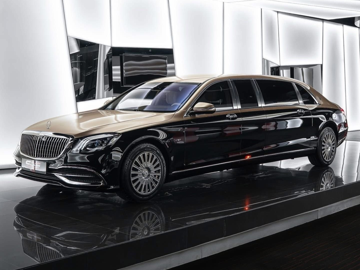 'Pháo đài di động' Mercedes-Maybach S 650 Pullman giá 30 tỷ xuất hiện giữa lòng Hà Nội