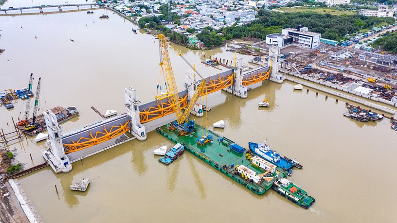 Dự án Giải quyết ngập do triều khu vực TP. HCM. Nguồn ảnh: Báo Chính phủ Dự án Giải quyết ngập do triều khu vực TP. HCM. Nguồn ảnh: Báo Chính phủ