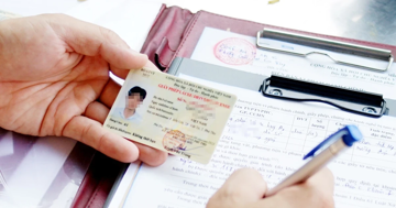 CSGT Hà Nội khuyến khích người dân đổi GPLX sang thẻ nhựa