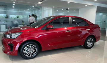 Mẫu sedan hạng B của KIA chung phân khúc với Toyota Vios, giá giờ rẻ như cho, khách hàng mua phải chấp nhận đánh đổi