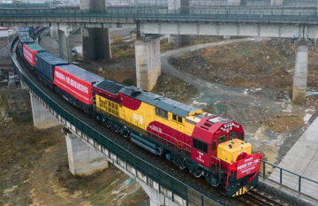 Trung Quốc hỗ trợ nước cạnh Việt Nam làm đường sắt cao tốc hơn 158.000 tỷ đồng, âm thầm mở đường tiếp cận 'kho báu quý' để đối trọng Mỹ