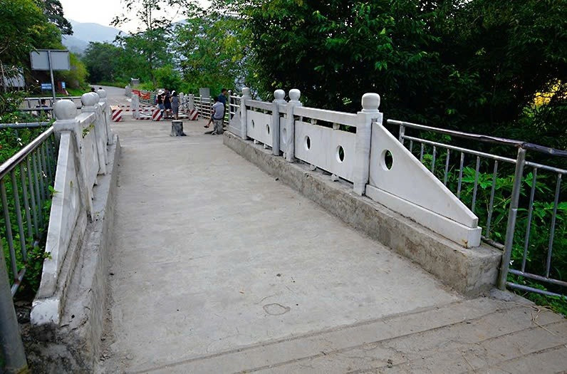 Độc đáo cây cầu ngắn nhất Việt Nam: Chỉ dài 1m nhưng là nhịp nối quan trọng giữa 2 quốc gia- Ảnh 2.