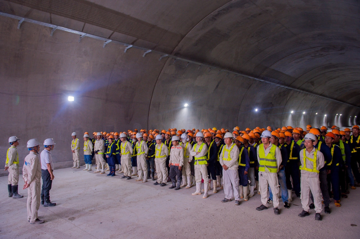 Đèo Cả (HHV) chuẩn bị tăng vốn