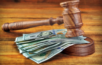 Nền kinh tế lớn nhất thế giới lung lay: Người dân hạn chế chi tiêu, hơn 100 công ty nộp đơn xin phá sản