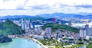 Tăng trưởng kinh tế Quảng Ninh cao nhất 10 năm qua