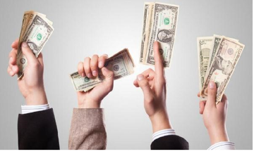 17/19 quỹ đầu tư có hiệu suất thấp hơn đà tăng VN-Index, phần lớn bỏ lỡ 2 'siêu cổ phiếu' VN30