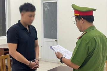 Bắt khẩn cấp người đàn ông giả công an, xâm hại thiếu nữ 18 tuổi