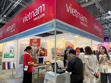 Các sản phẩm công nghệ cao 100% ‘Made in Vietnam’ được giới thiệu trước 60.000 lượt khách quốc tế
