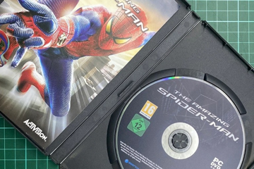 Chuyện thật như đùa: Windows 10 bị 'khai tử', ổ đĩa quang bỗng 'hồi sinh'