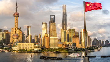 Nền kinh tế lớn nhất châu Á tăng trưởng chạm đáy một năm, bất động sản chìm trong khủng hoảng