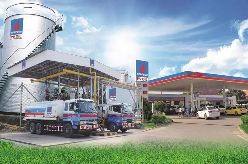 Việc giữ thuế ở mức thấp giúp giảm áp lực tồn kho, hạn chế rủi ro tài chính khi giá dầu thế giới đột biến. doanh-nghie.jpg