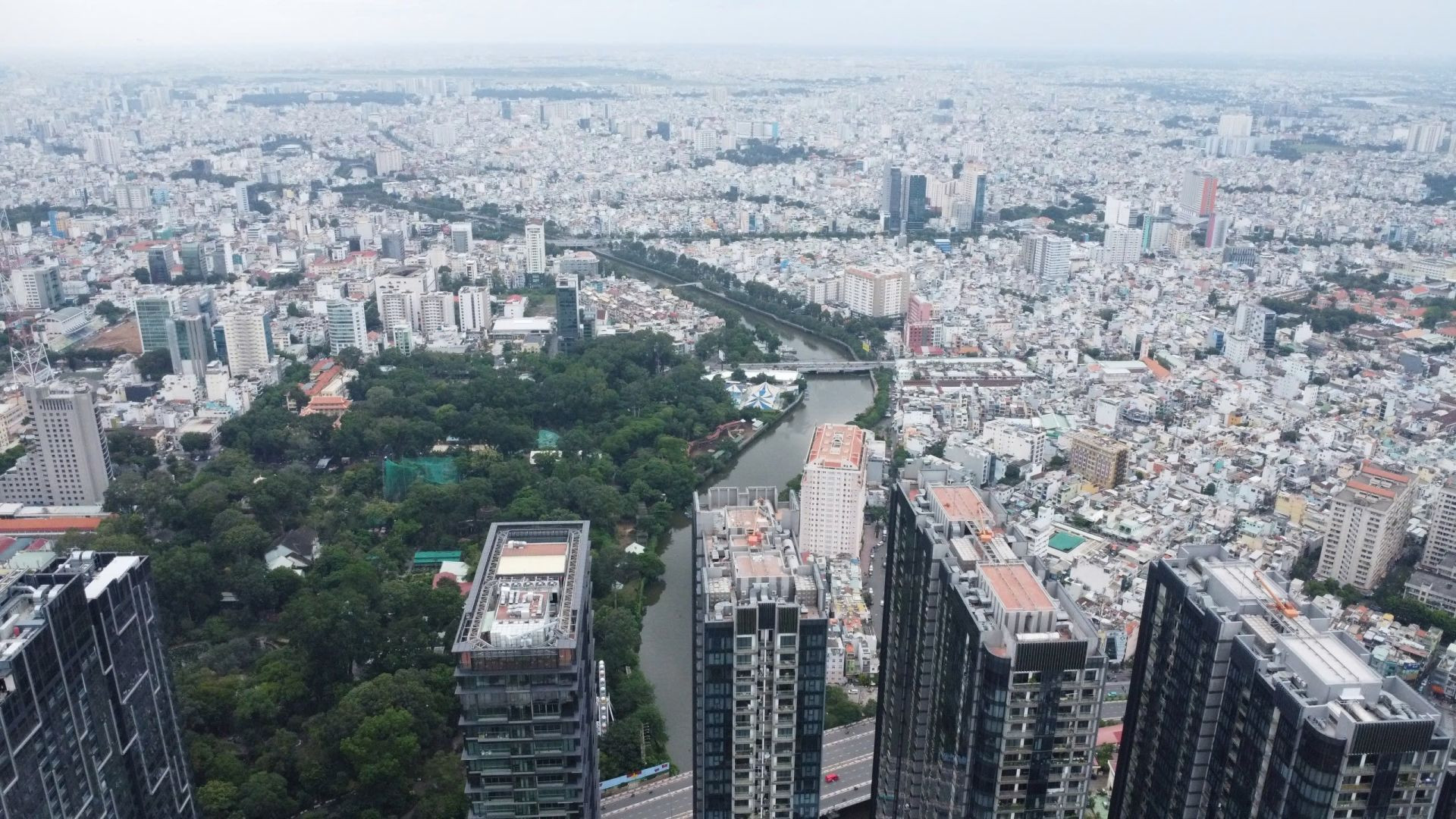 Thanh tra chỉ ra loạt sai phạm, tồn tại tại nhiều dự án bất động sản tại TP. HCM. Ảnh minh họa