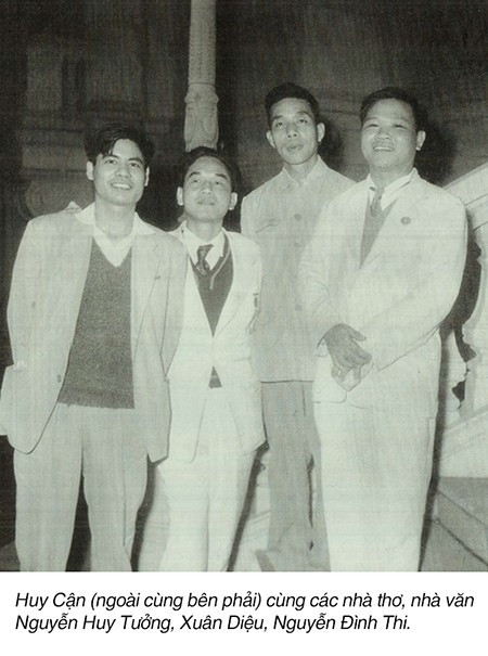 Vị Bộ trưởng trẻ nhất Chính phủ lâm thời nhận chức khi mới 26 tuổi, là nhà thơ xuất sắc của Việt Nam - ảnh 4