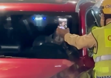 Danh tính nữ ca sĩ Đ.K.T. bị xử phạt vì hút ‘bóng cười’ trước mặt công an