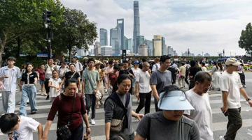 Xuất khẩu bùng nổ không cứu được GDP Trung Quốc