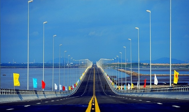 Công trình vượt biển gần 16km dài nhất Việt Nam, thuộc top Đông Nam Á, xóa bỏ bến phà hoạt động nhiều năm- Ảnh 2.