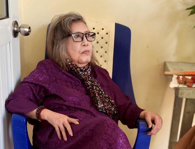 Từng là 'báu vật' của sân khấu, nữ NSƯT phải từ bỏ sự nghiệp sau vụ cháy suýt mất mạng, nay sống một mình dù có 5 người con - ảnh 3