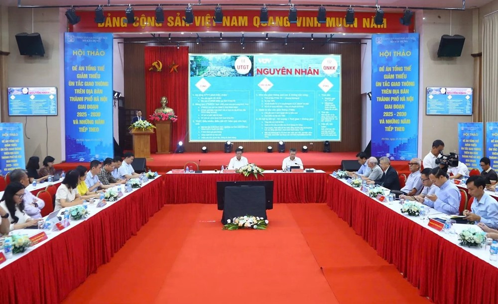 Trưởng Phòng CSGT Hà Nội đề xuất điều chỉnh giờ đi học, đi làm của người dân Thủ đô - ảnh 1