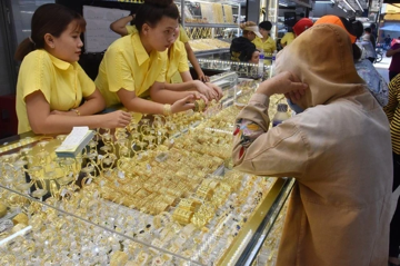 Giá vàng được dự báo có thể lên 10.000 USD/ounce, Đại biểu Quốc hội kiến nghị 'nóng'