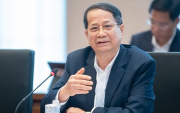 PGS.TS Ngô Trí Long: 'Tôi là nhà đầu tư vàng, và tôi ủng hộ đánh thuế 0,1% để chống đầu cơ'