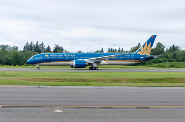 Vietnam Airlines (HVN) chính thức thông tin về vụ việc liên quan đến hành khách 52 tuổi quốc tịch Philippines